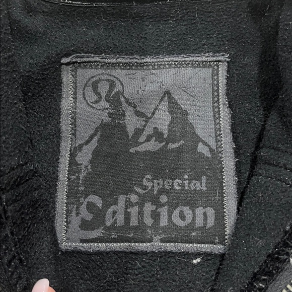 Lululemon | Special Edition Scuba Hoodie With Removable Sleeves - Picture 4 of 13